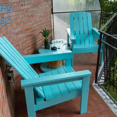 Tiffany House *